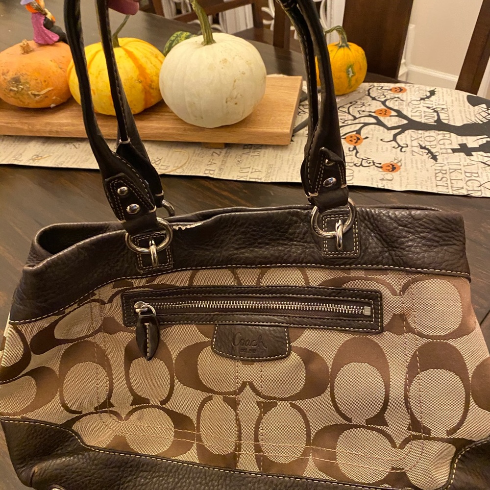 Coach Handbag - Picture 2 of 5